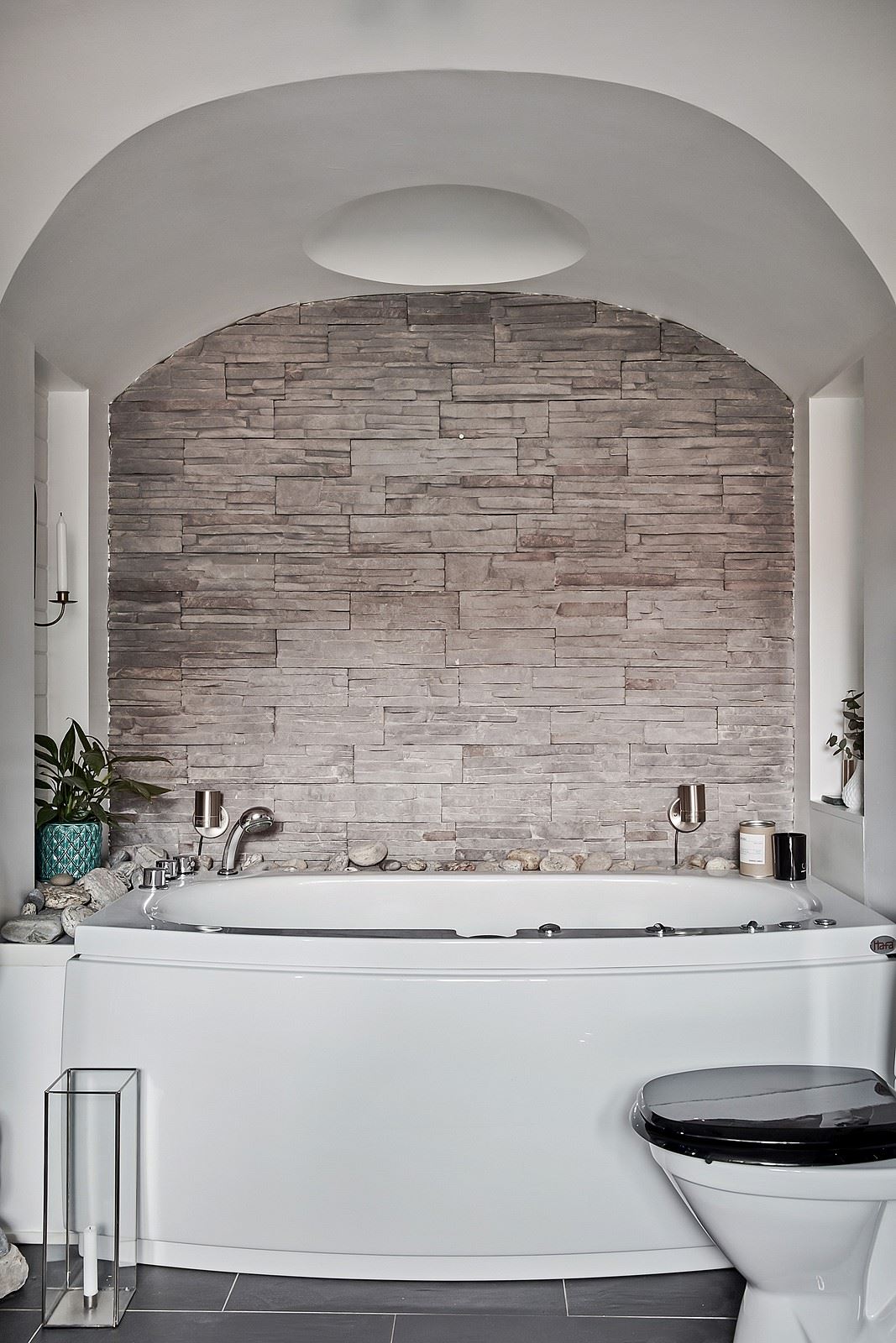 哥德堡 1928 年老建筑改造的优雅生活空间-19