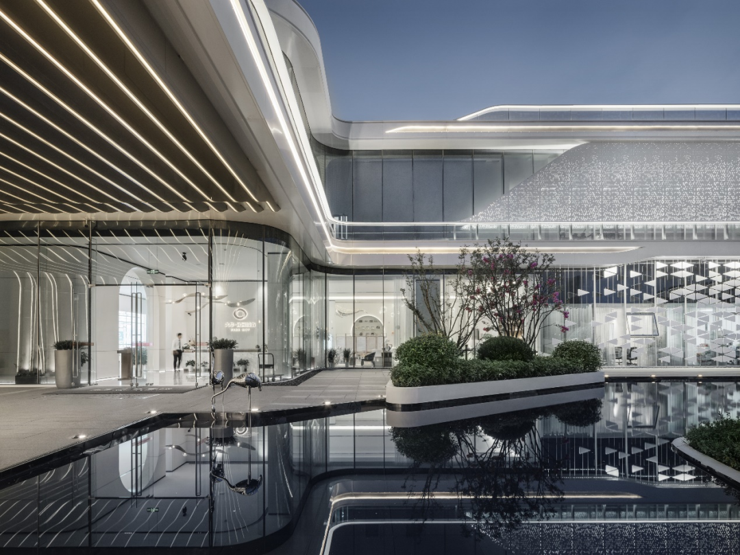 层叠的流光溢彩 | 武汉大华·公园城市-28