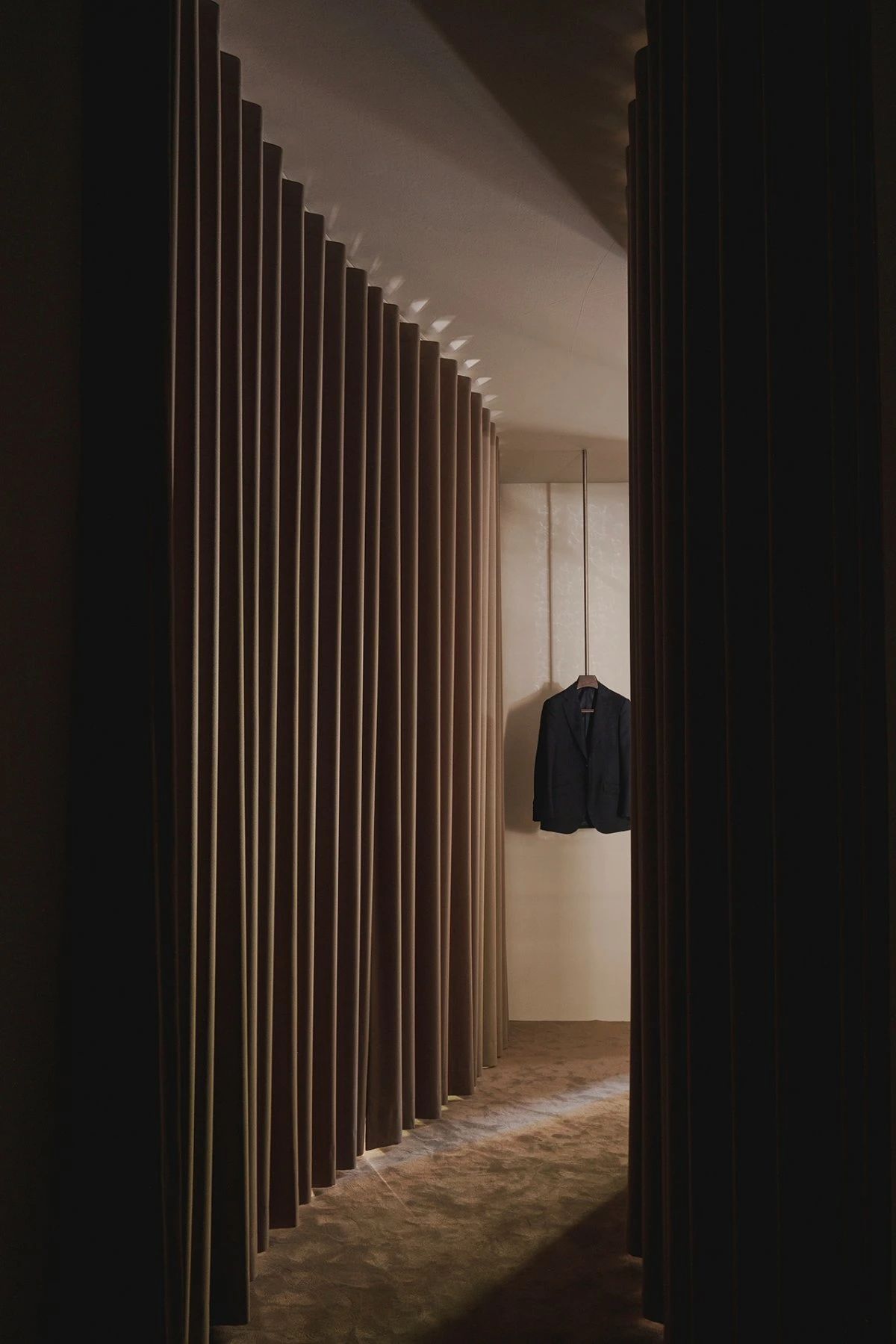 Bund 马德里旗舰店丨西班牙马德里-13