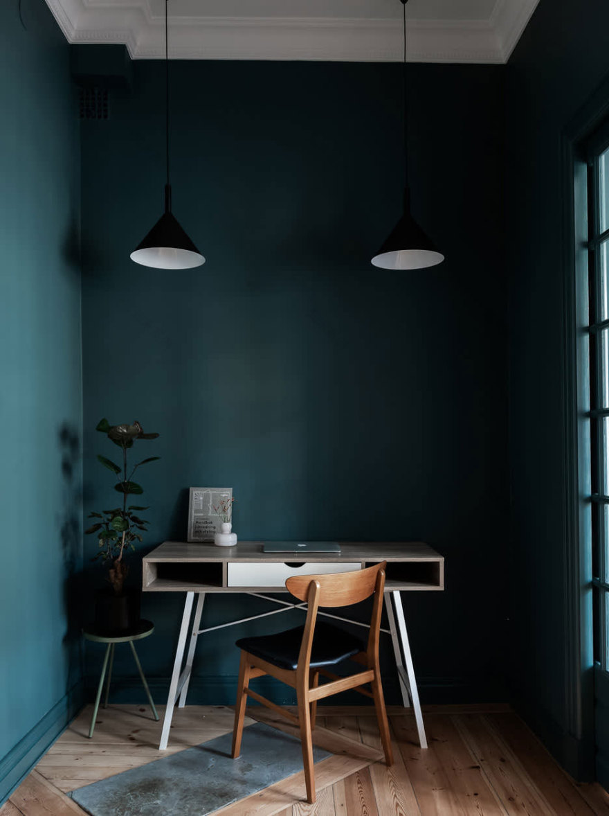 蓝色点缀的温馨斯德哥尔摩公寓-17