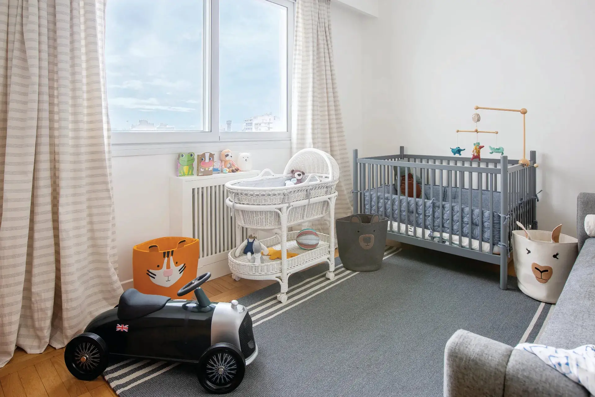 阿根廷布宜诺斯艾利斯现代公寓 | 温馨木质元素与开放空间的完美融合-9