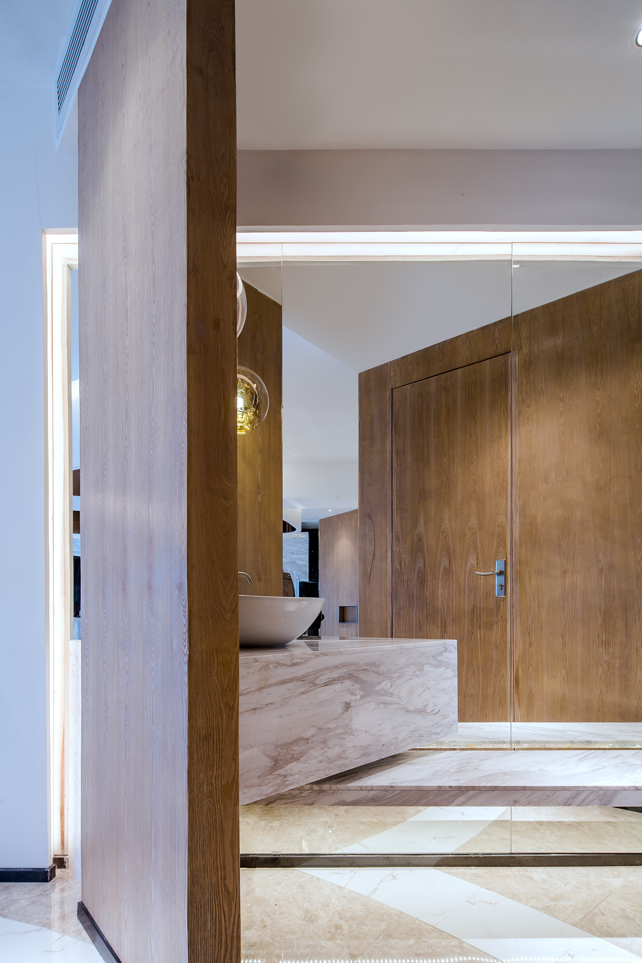 E²CAFEDesign 咖啡厅 | 弧线灵动,划分多重空间-13