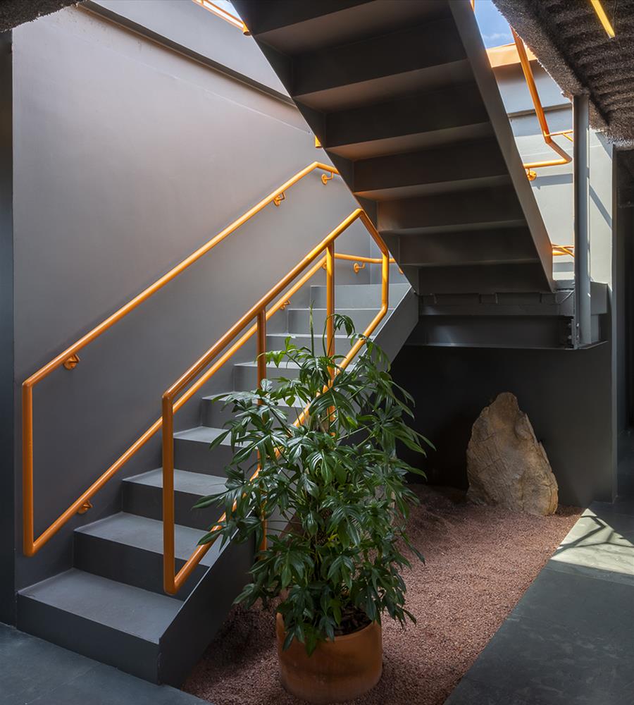 巴西圣保罗 42 号学校 | 高科技设计重塑教育空间-12