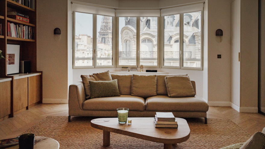 Pariser Chic:带埃菲尔铁塔景观的家庭公寓丨法国巴黎丨Lauranne Elise Schmitt,Alicia Luxem-3