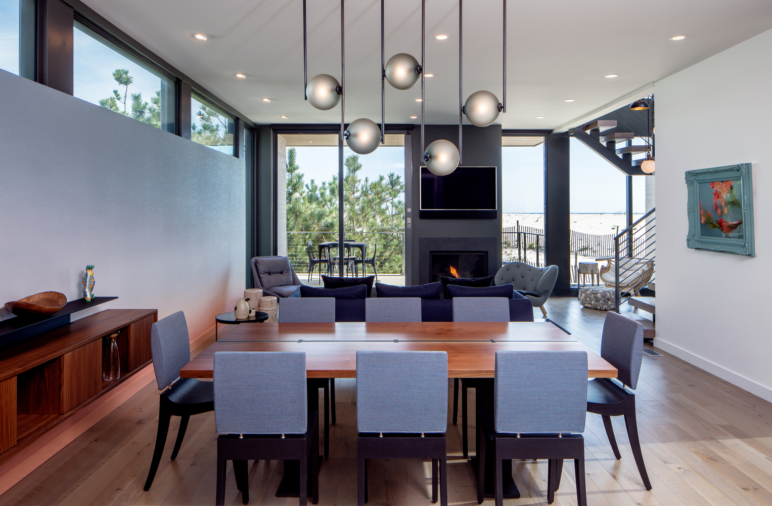 海滨别墅的现代雕塑之美-44