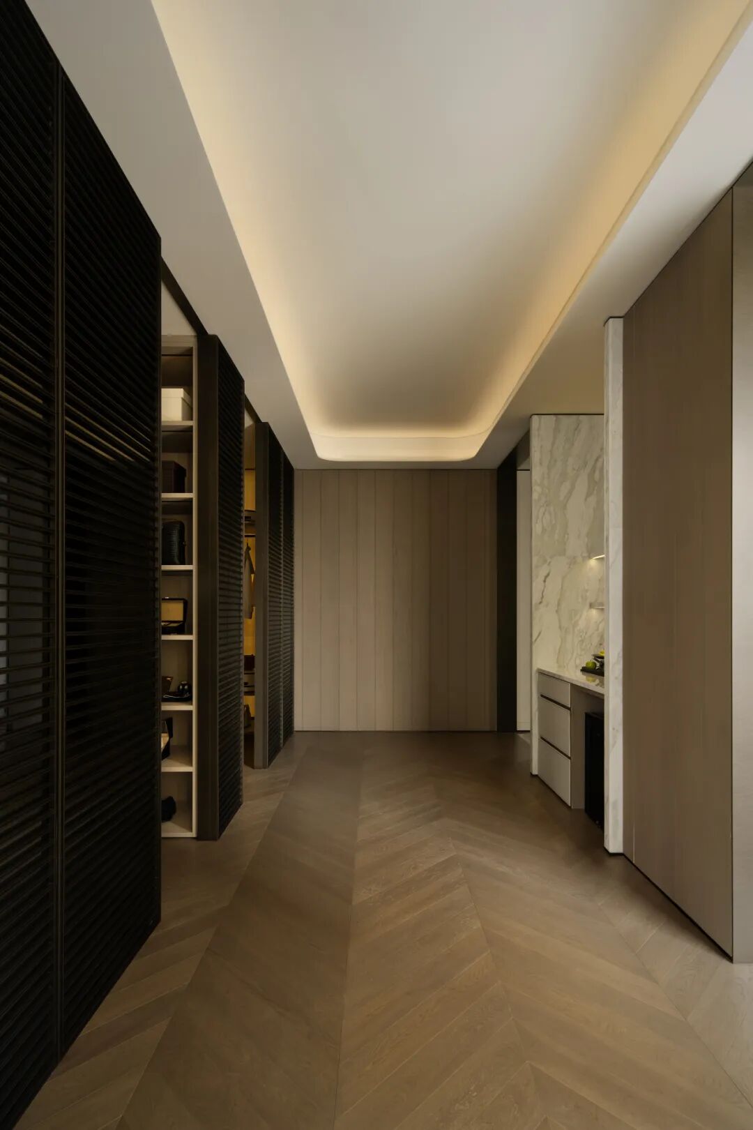 栋三尺设计|依山望江，空间中的精神秩序——现代奢居的仪式与尺度-69