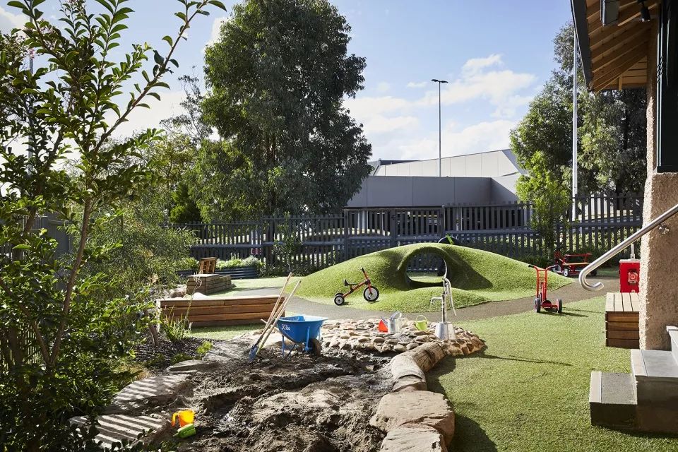 如何将自然景观搬进儿童空间里。-38