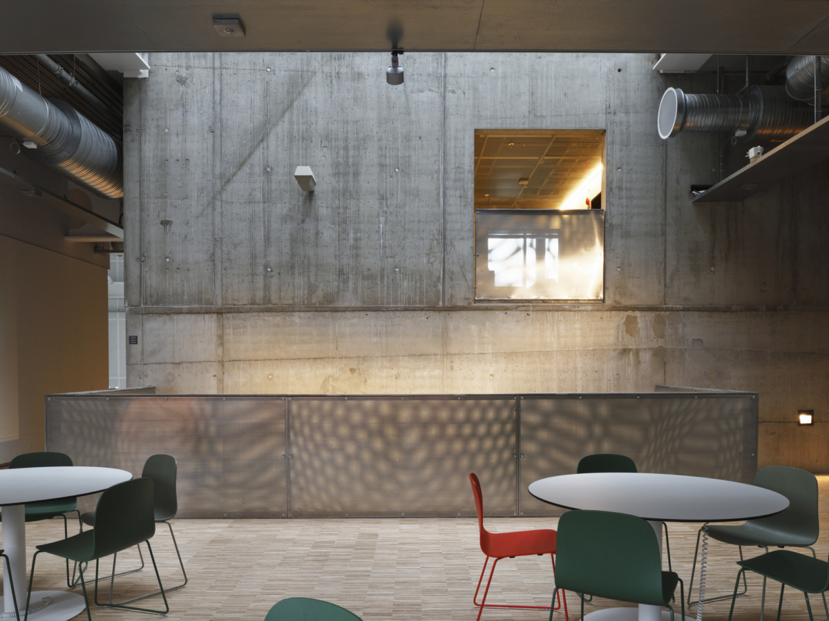 皇家工学院教育大楼-18