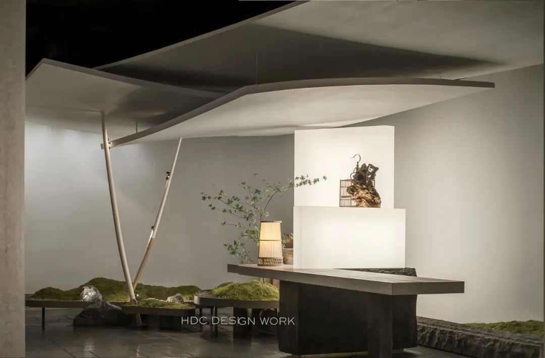 春天来了·创新徽菜餐厅设计丨中国南昌丨成都蜂鸟设计-12