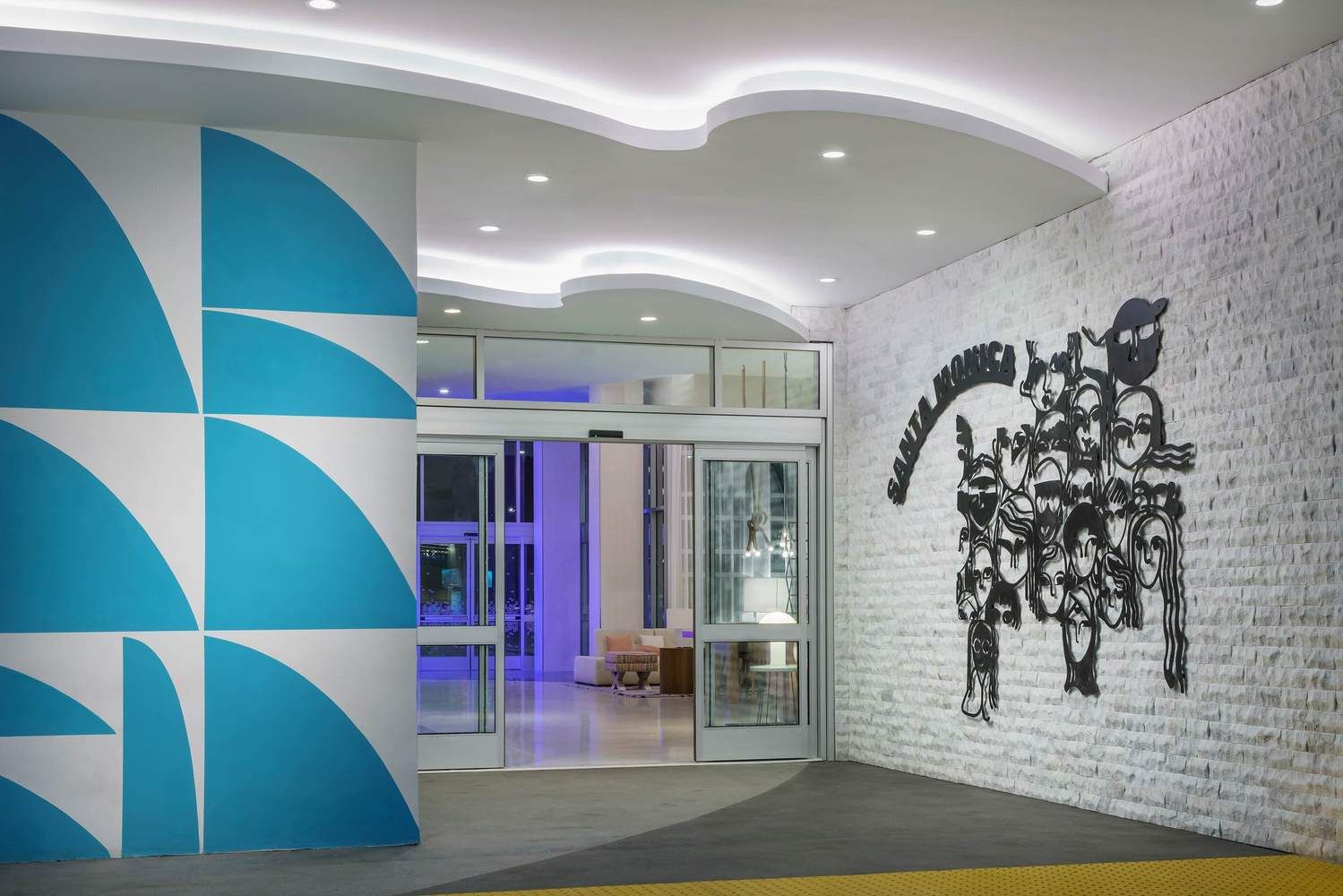 海滨城市酒店设计 | 圣塔莫尼卡市中心的两家酒店-82