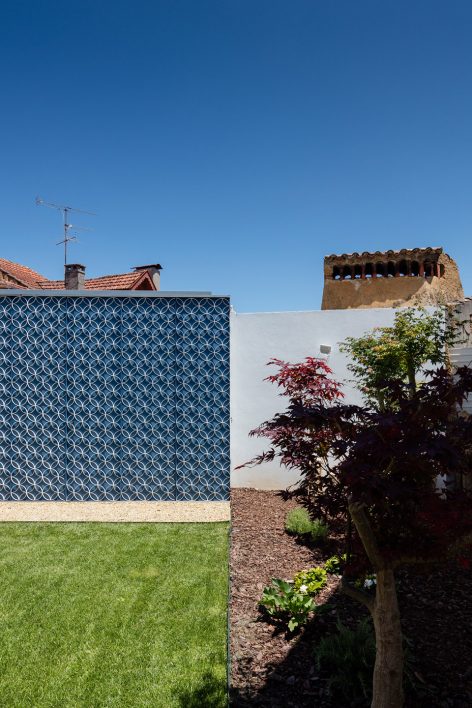 葡萄牙奥瓦尔住宅翻新-19