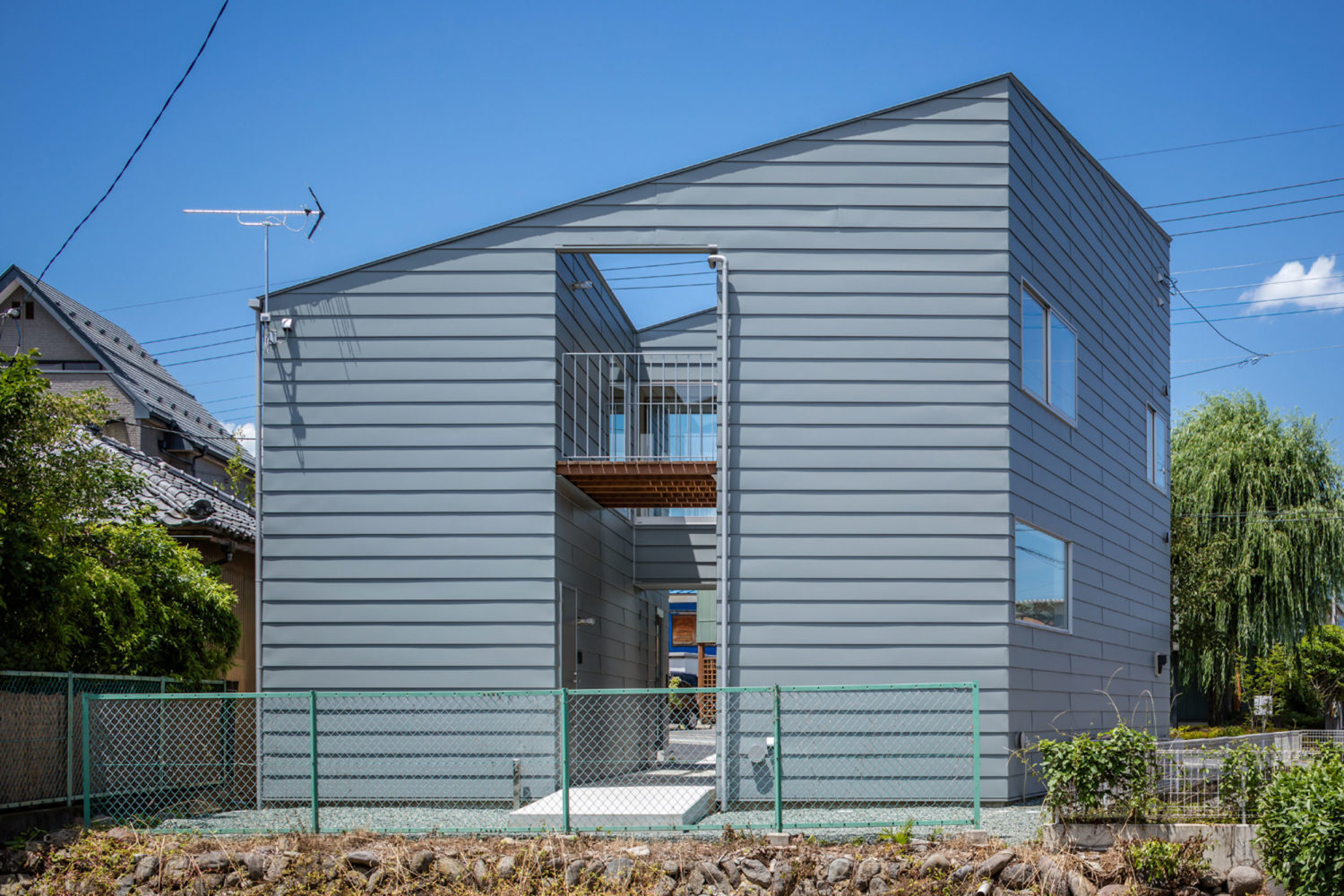 House in Shibukawa / SNARK + Ouvi -11