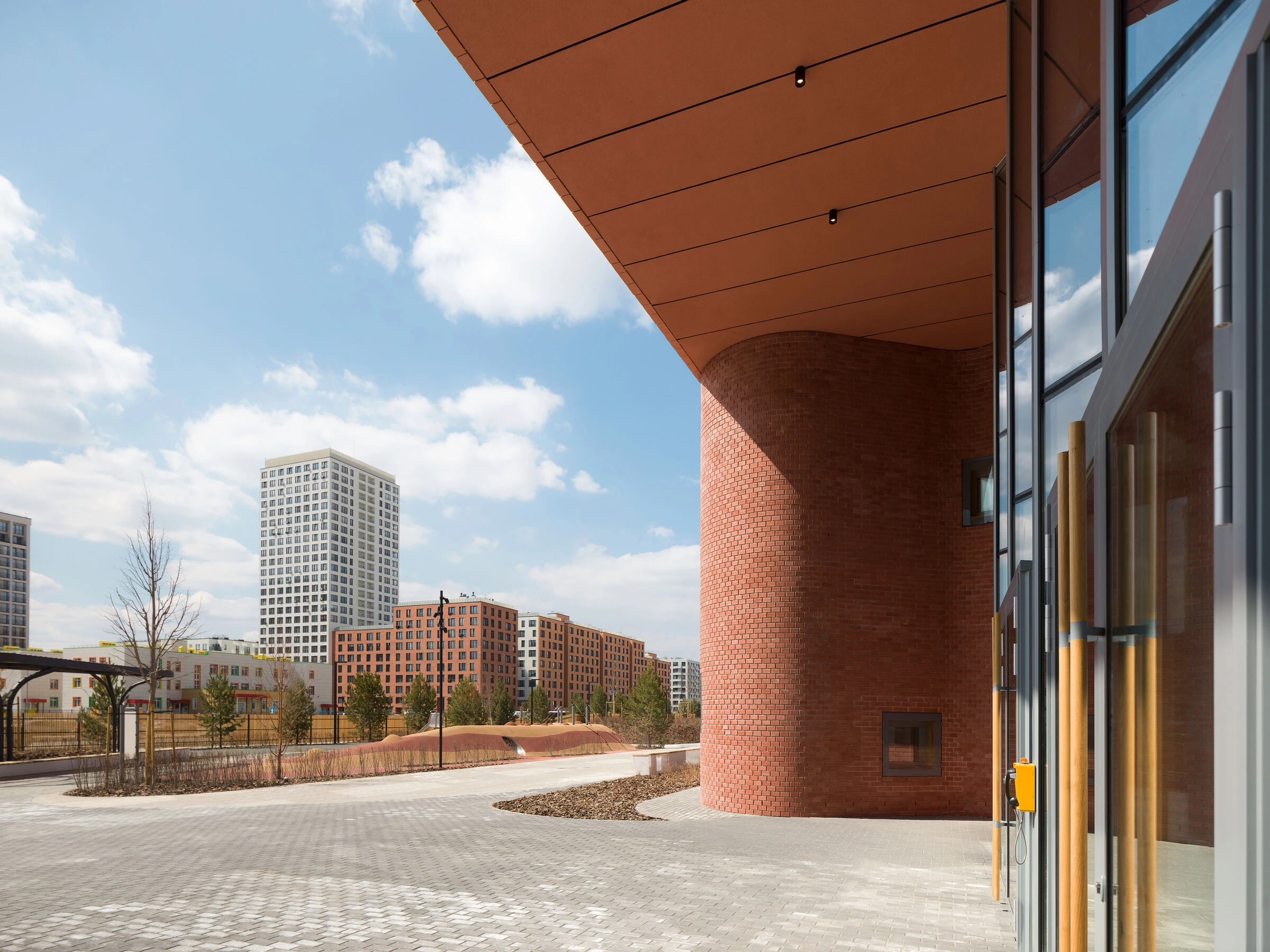 新西伯利亚公立学校丨俄罗斯新西伯利亚丨Brusnika Company,SVESMI-24