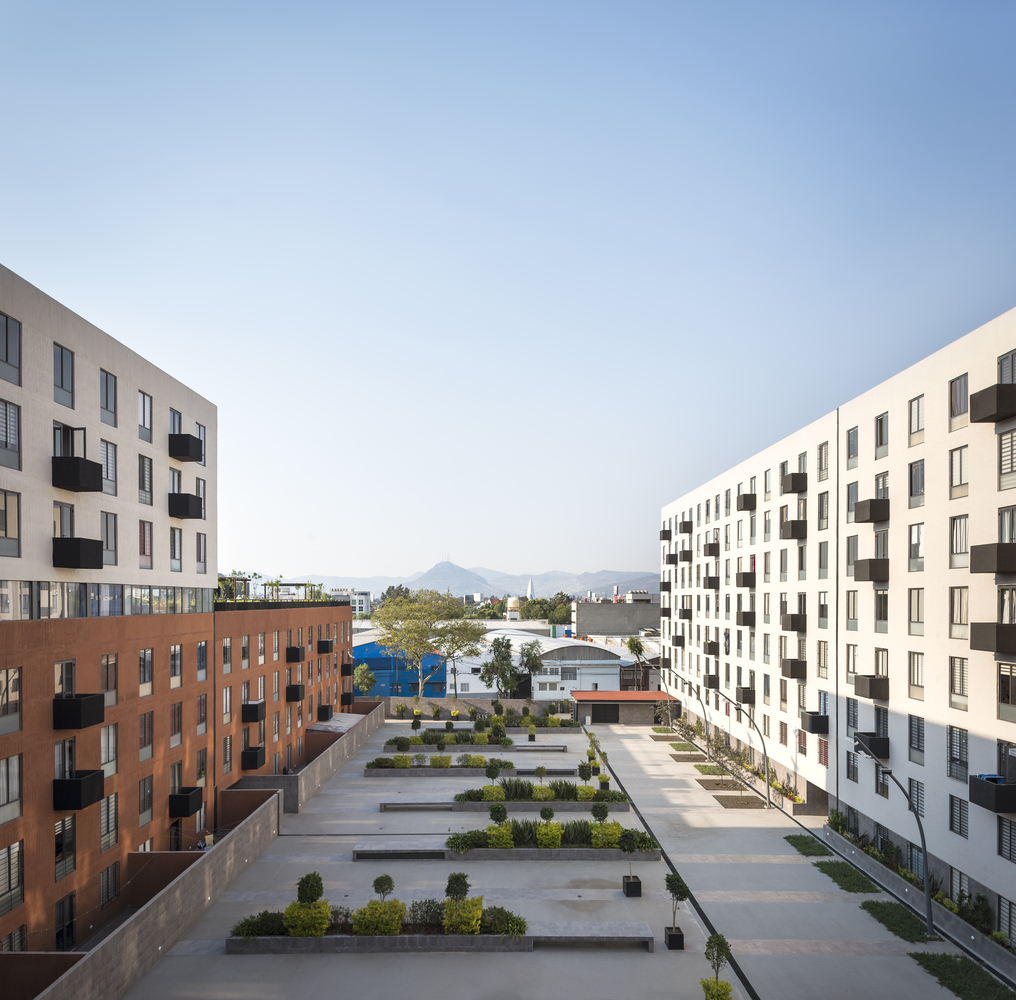 墨西哥圣西蒙多彩公共空间住宅-9