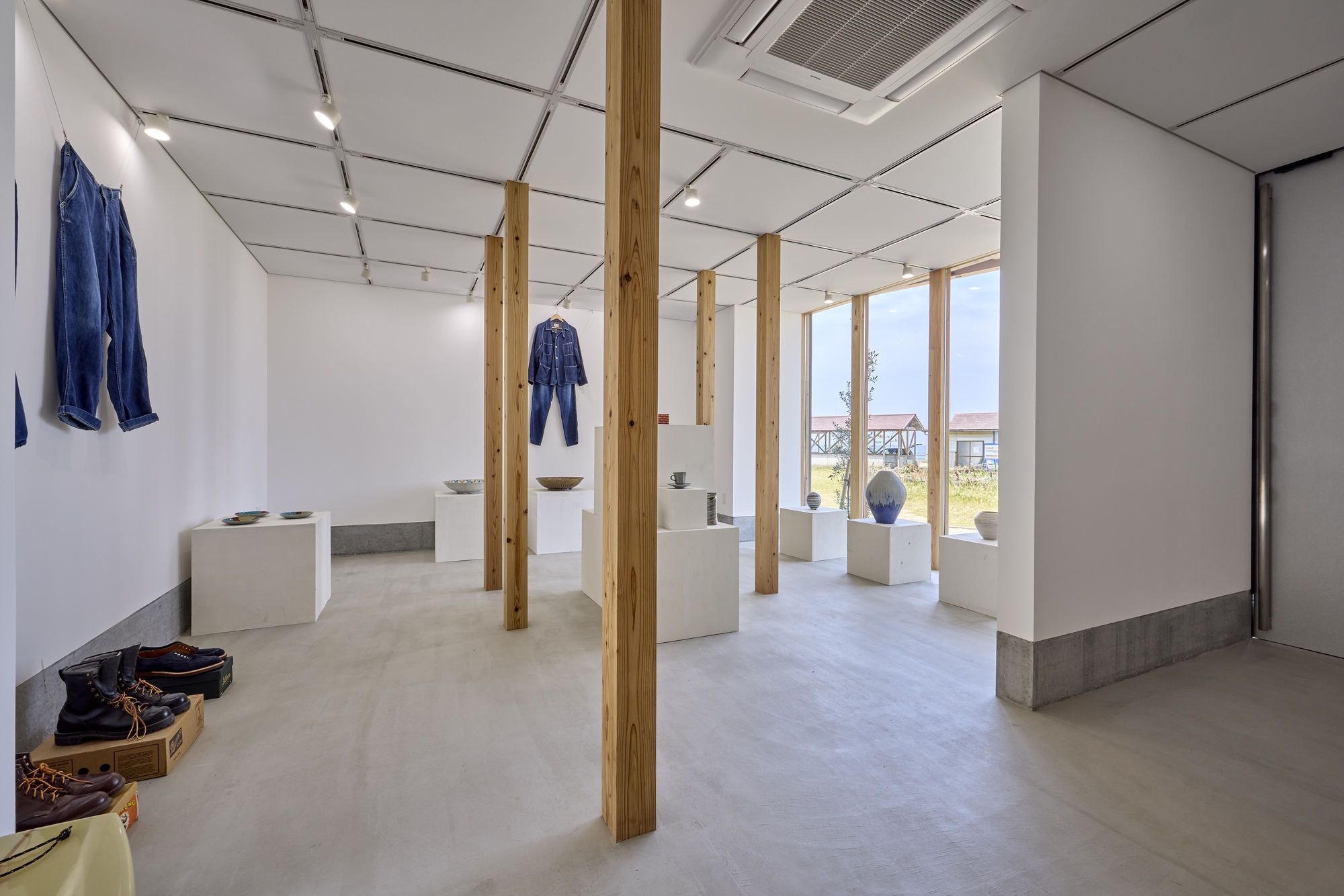 Kugami Terrace Sunset Cafe and Small Gallery / REPLUS Co.,Ltd-43