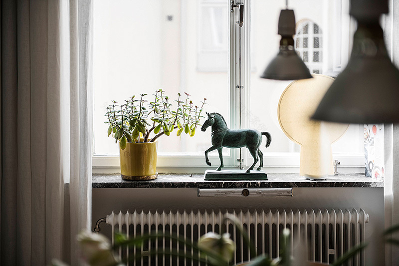 斯德哥尔摩 59 平米独特公寓 | 金色玻璃橱柜与圆形墙面-18