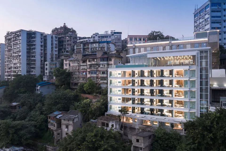 8个经典老建筑改造:老厂房、祖宅、乡村小学、空心村...
-100