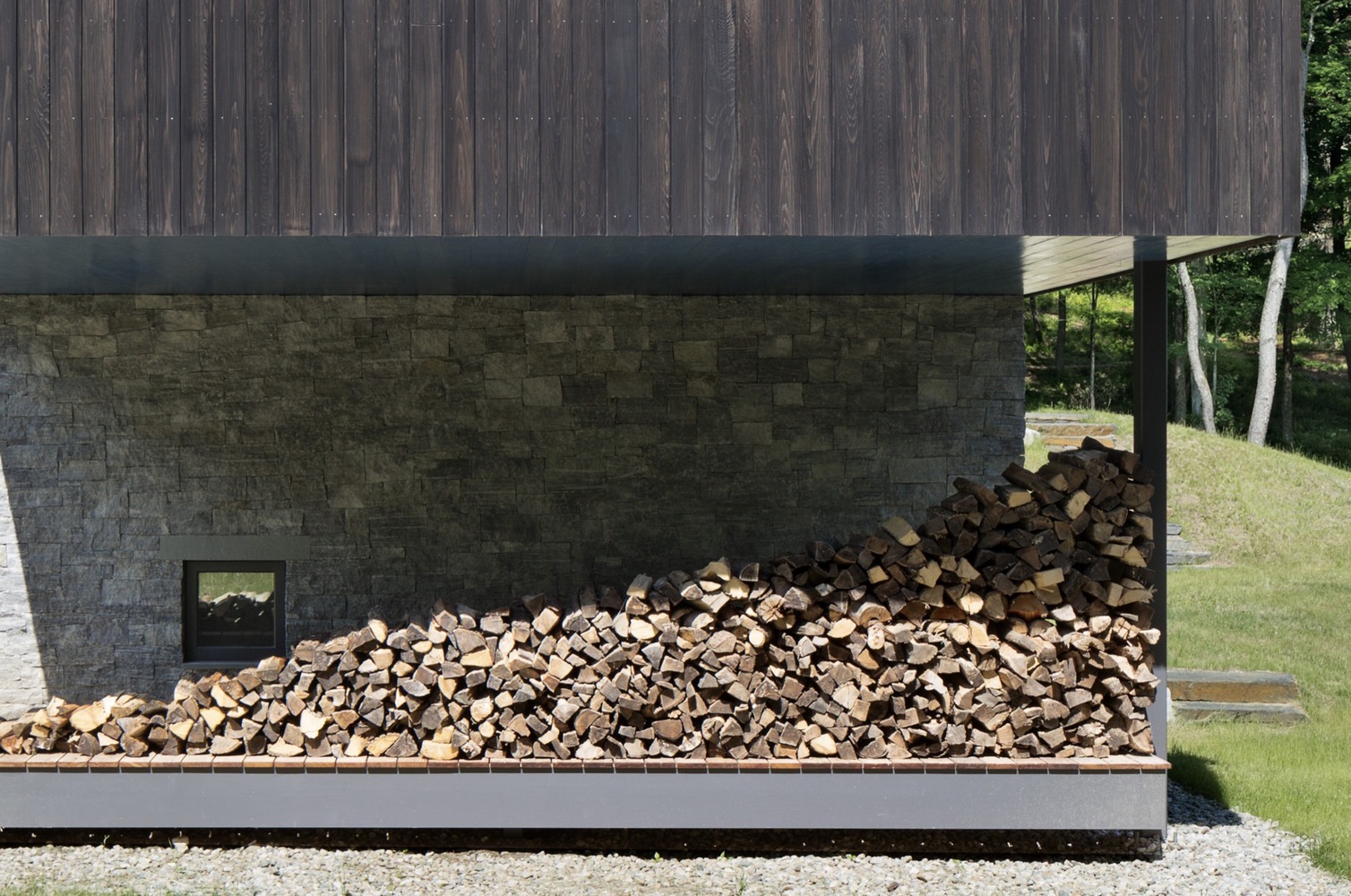 山间隐居的自然之居-38