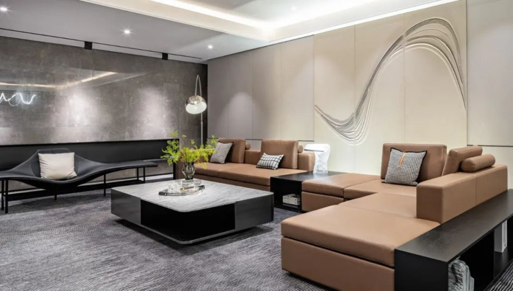 自然之美,都市心灵的栖息地——精致轻奢别墅设计-15