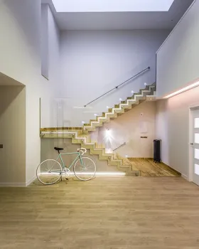 西班牙隐藏式宝石住宅丨OOIIO Architecture