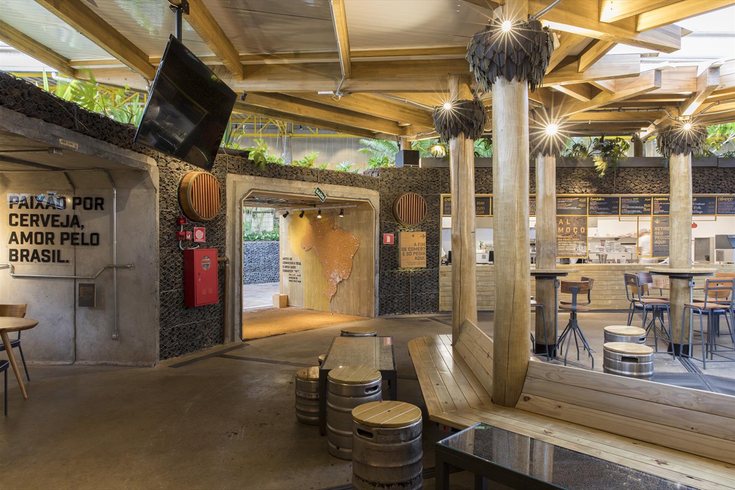Toca do Urso · 绿色可持续的创新酒吧设计-10