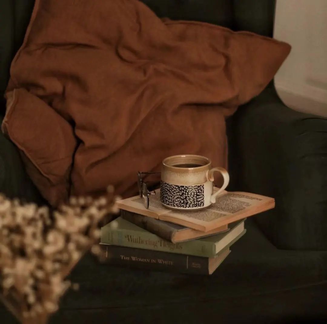 美拉德风秋日家装丨高灰别墅大宅设计-16