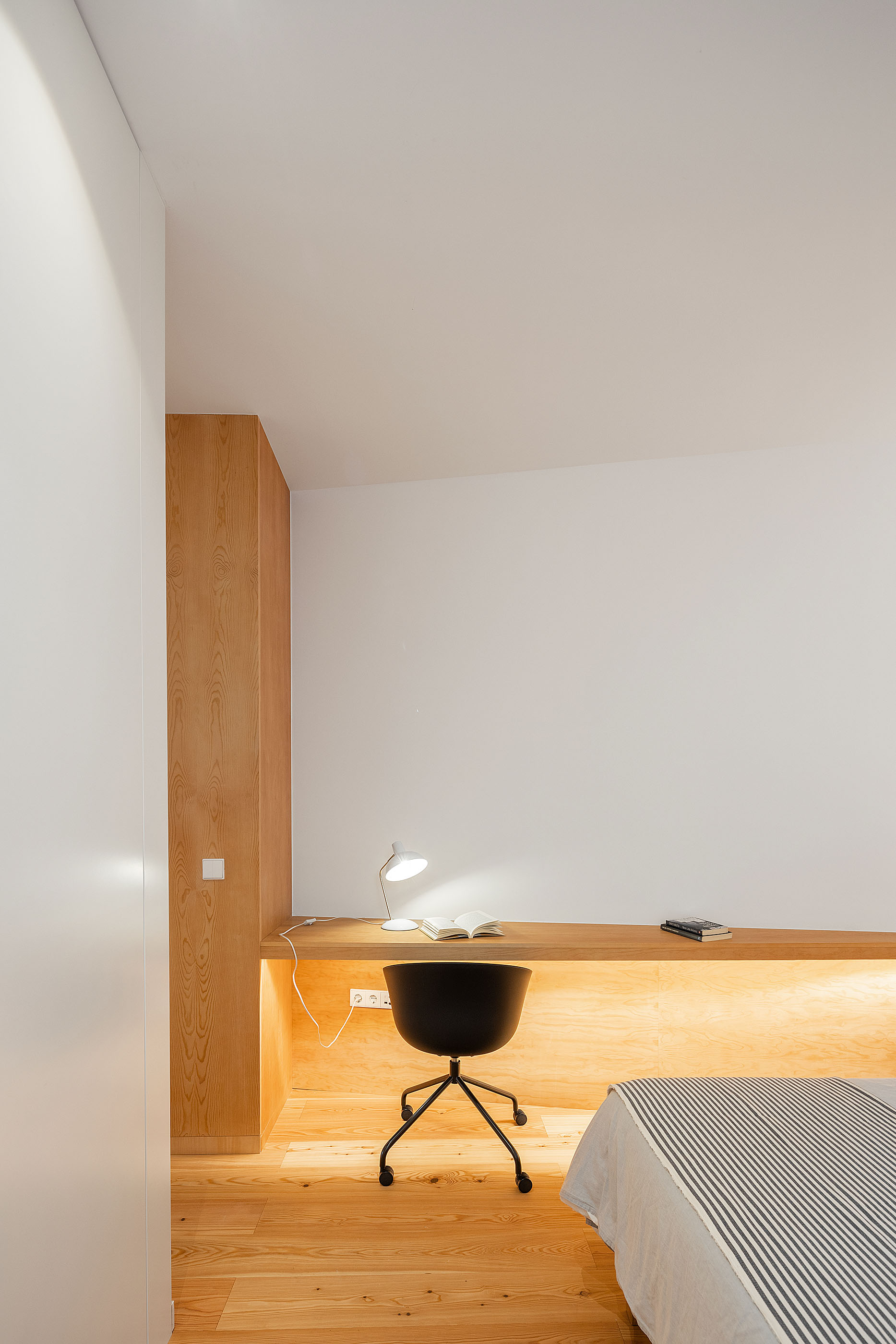 卡萨杜斯奥莱罗斯住宅 Casa dos Oleiros / PAULO MARTINS ARQ&DESIGN-37