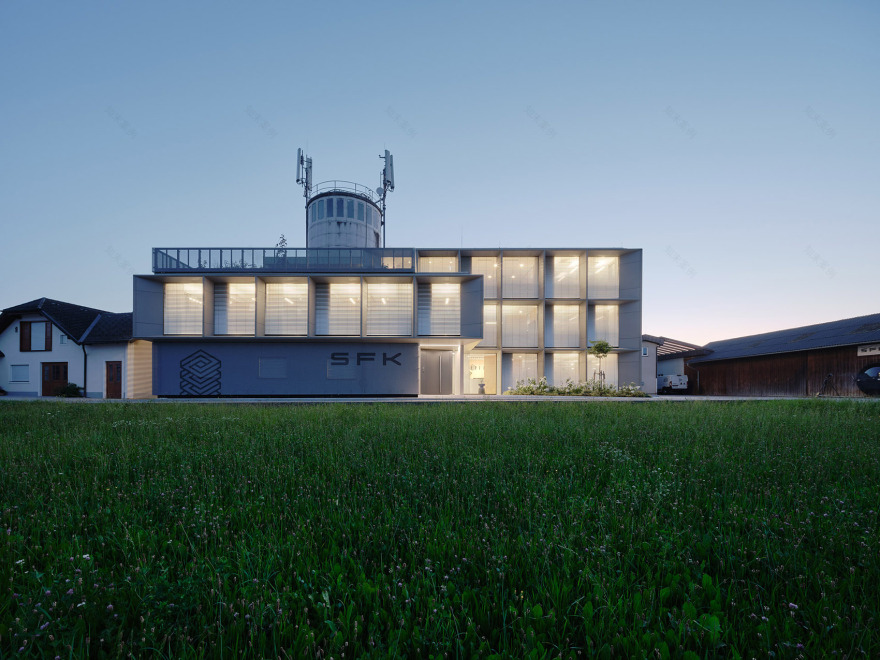 SFK 办公室丨奥地利丨heri&salli-42