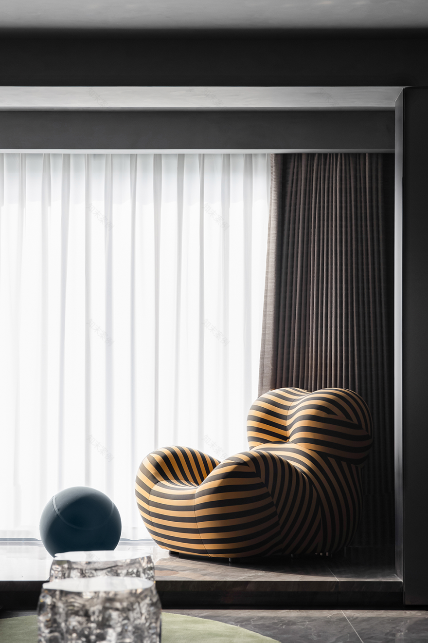 广西中海天钻大平层丨中国柳州丨上海诺纳建筑装饰设计有限公司,佛山舍田营造软装设计有限公司-19