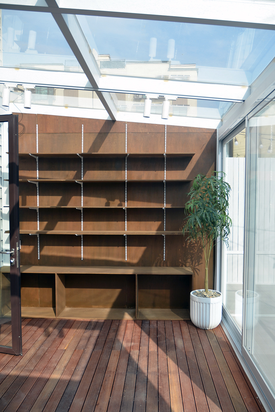 现代简约 40 平复式公寓设计-24