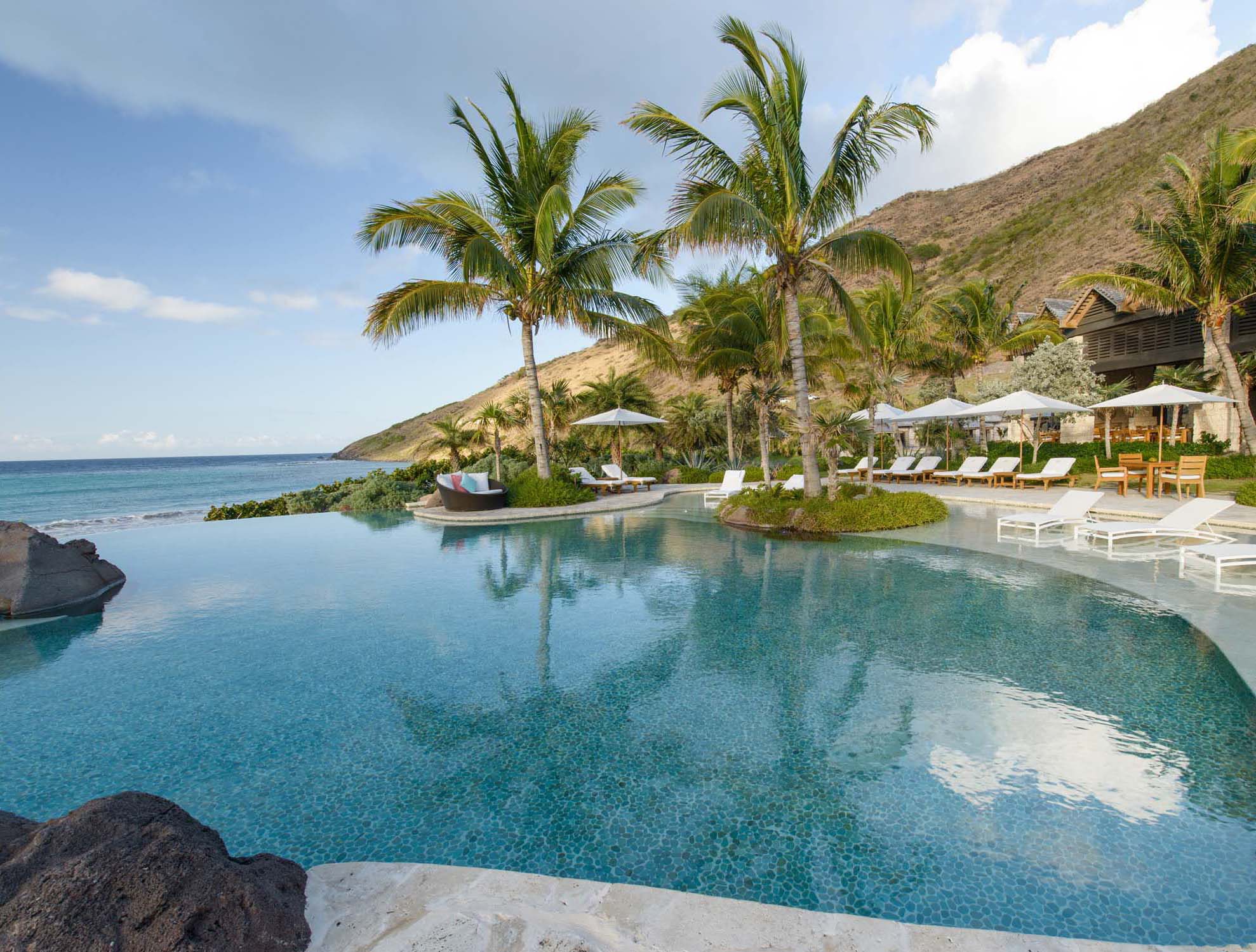 Pavilion 海滩俱乐部花园丨雷蒙德-12