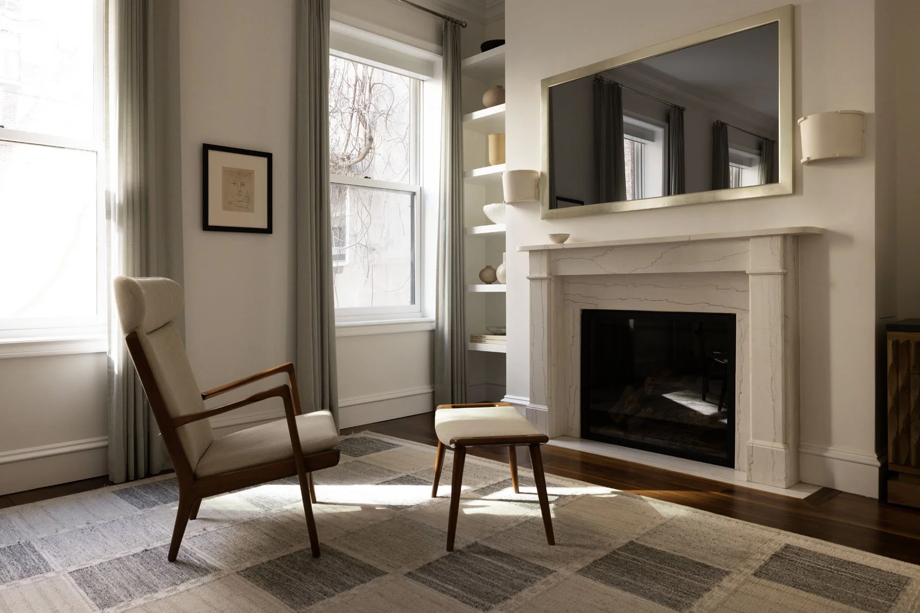  White Arrow — Sullivan Street Townhouse -19