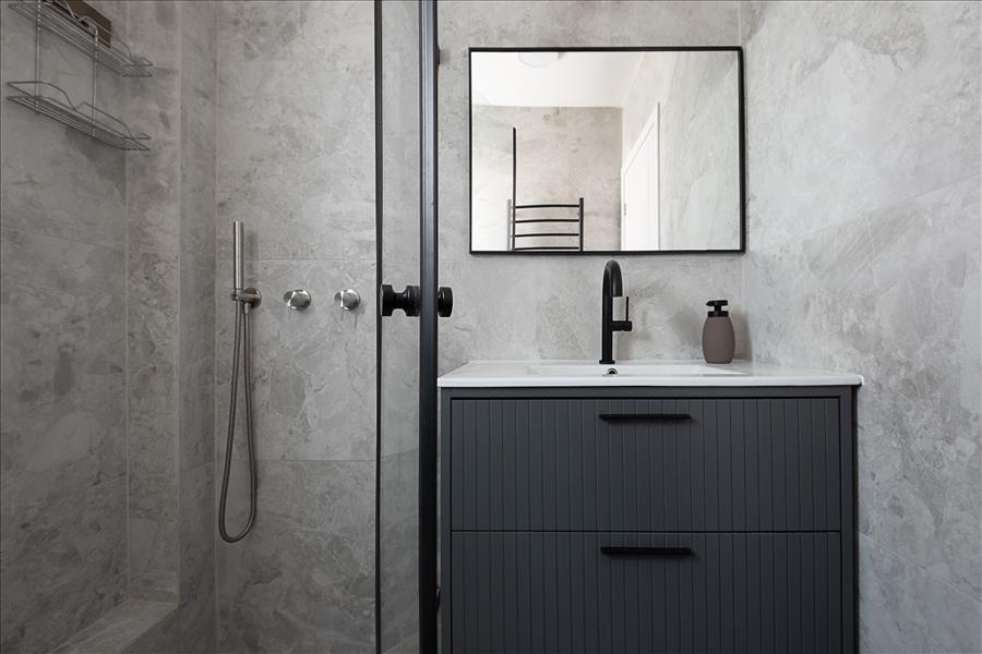 סיגל שפר | עיצוב פנים בית פרטי 5 חדרים בחדרה - PICKINTERI-24