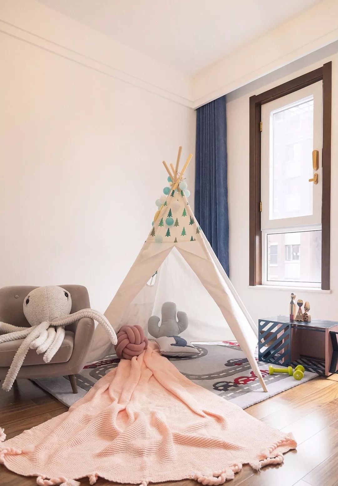 109平现代轻奢三口之家 独立储物间+衣帽间-27