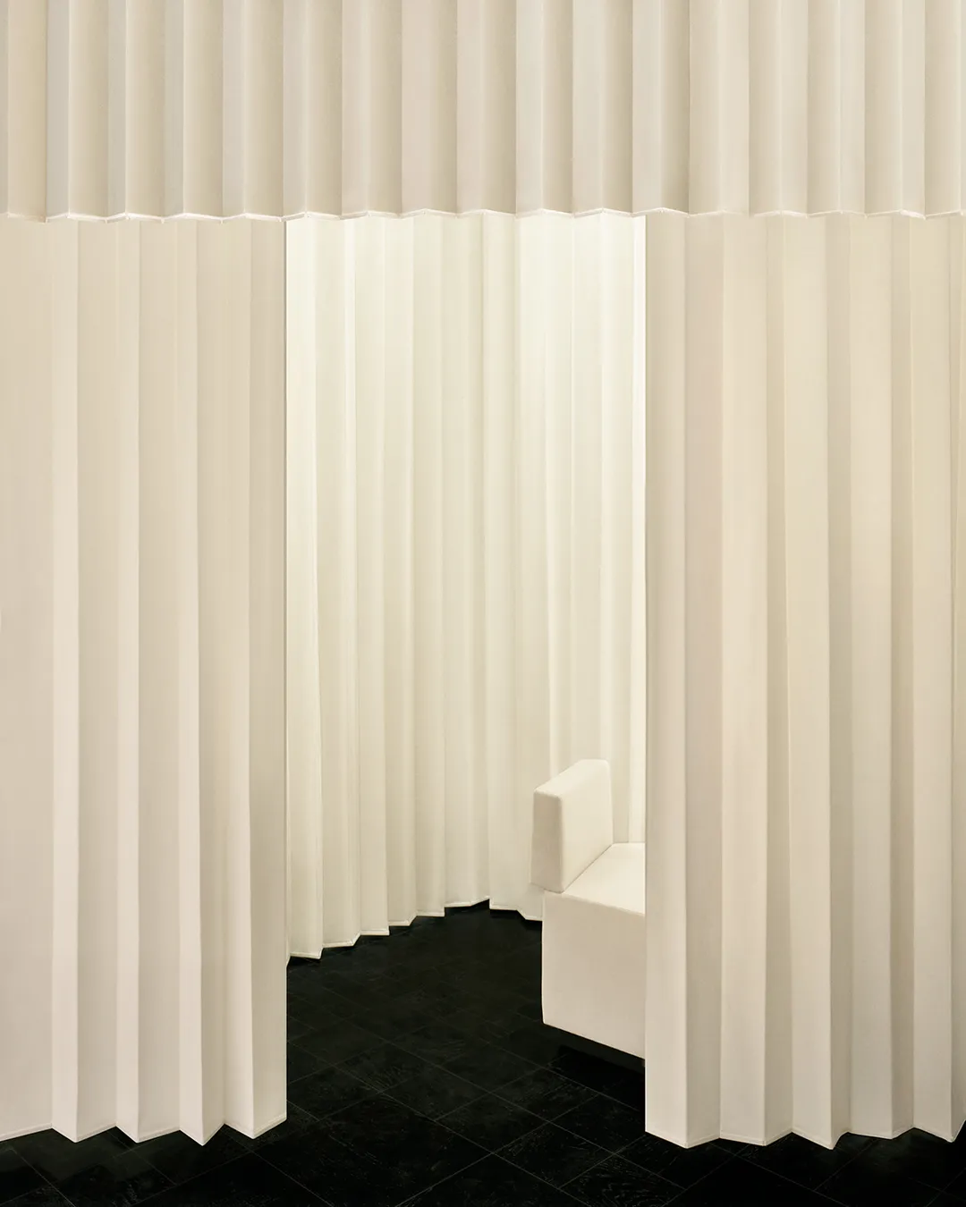 TOTEME北京旗舰店丨中国北京丨赫尔佐格  德梅隆建筑事务所-41