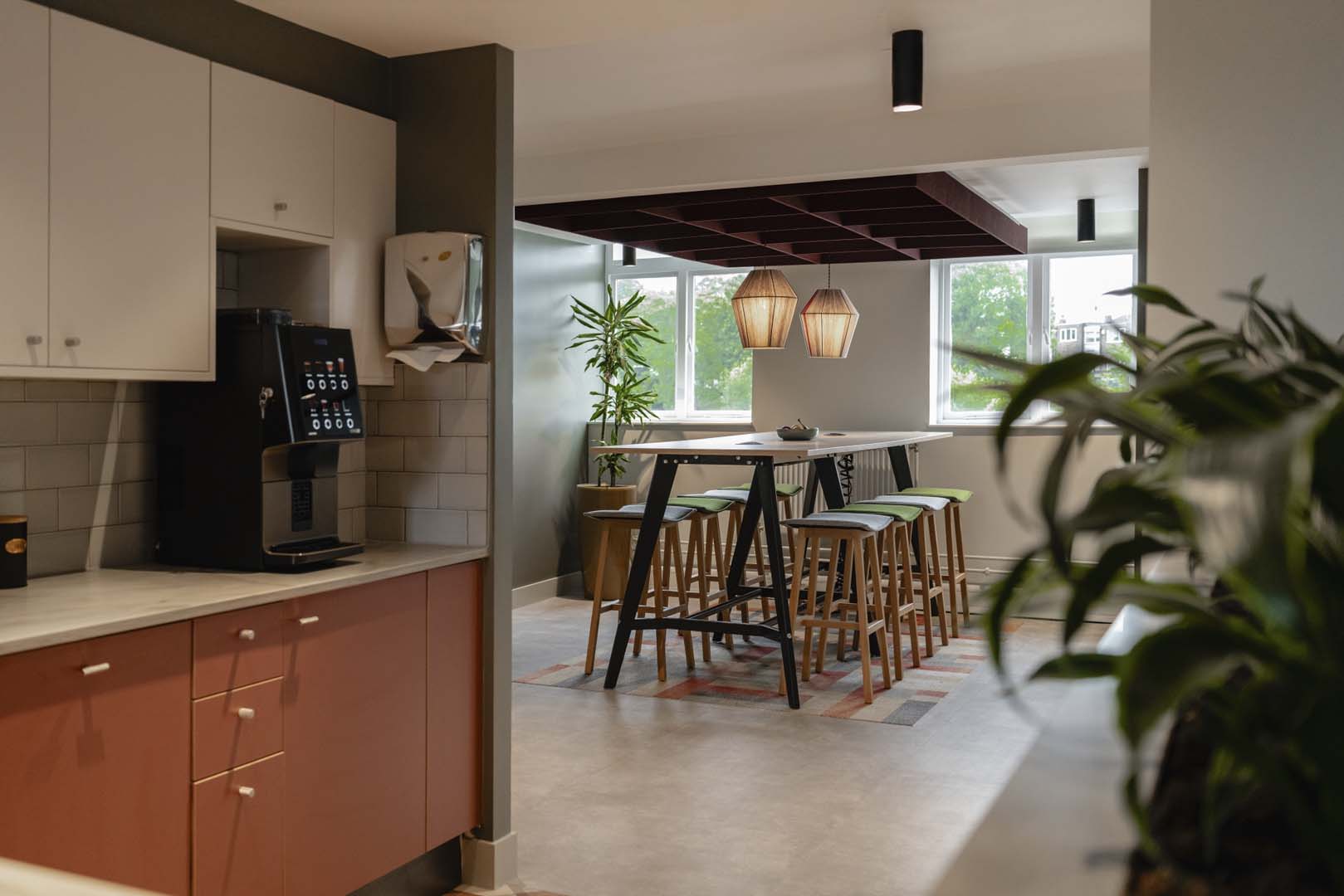 Ekho Studio将历史悠久的维多利亚工厂改造为现代办公空间丨英国-36