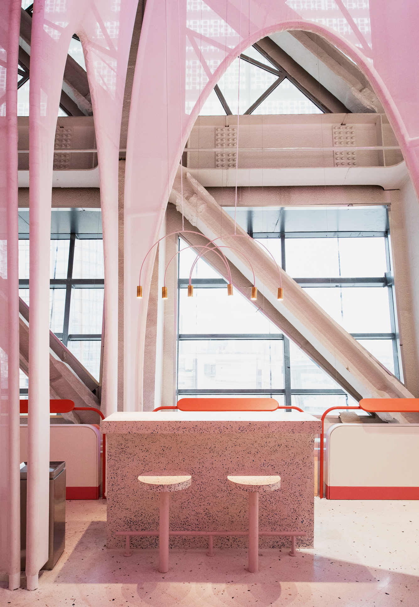 梦幻蝶舞 | 上海 Joy City 购物商场共享客厅设计-64