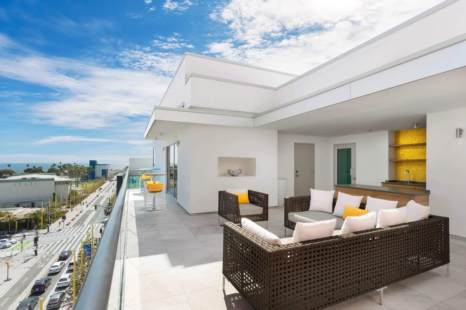 海滨城市酒店设计 | 圣塔莫尼卡市中心的两家酒店-64