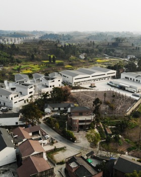 星麻哥花椒工坊，四川 / 研筑舍建筑设计工作室