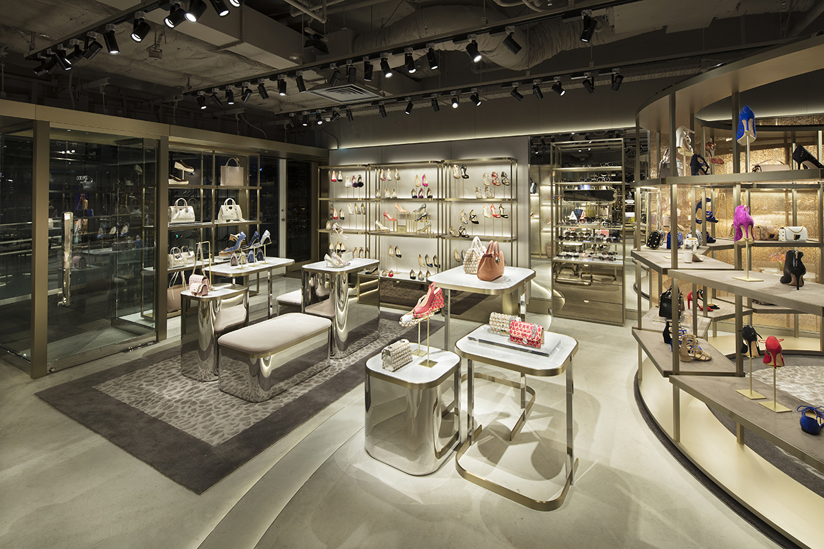 东京 Jimmy Choo 旗舰店-11