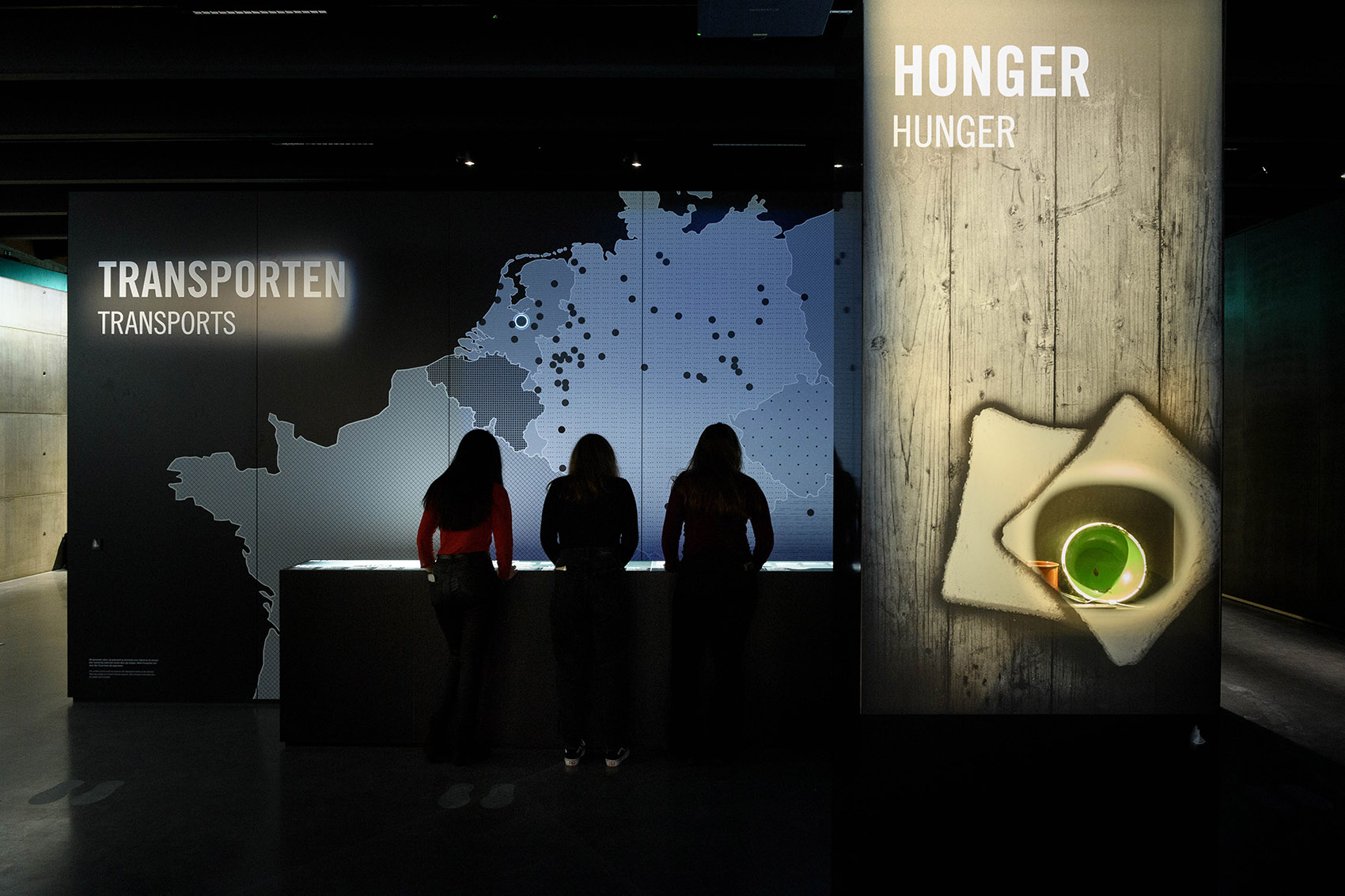 阿默斯福特集中营国家纪念馆永久展览丨荷兰丨Tinker imagineers-29