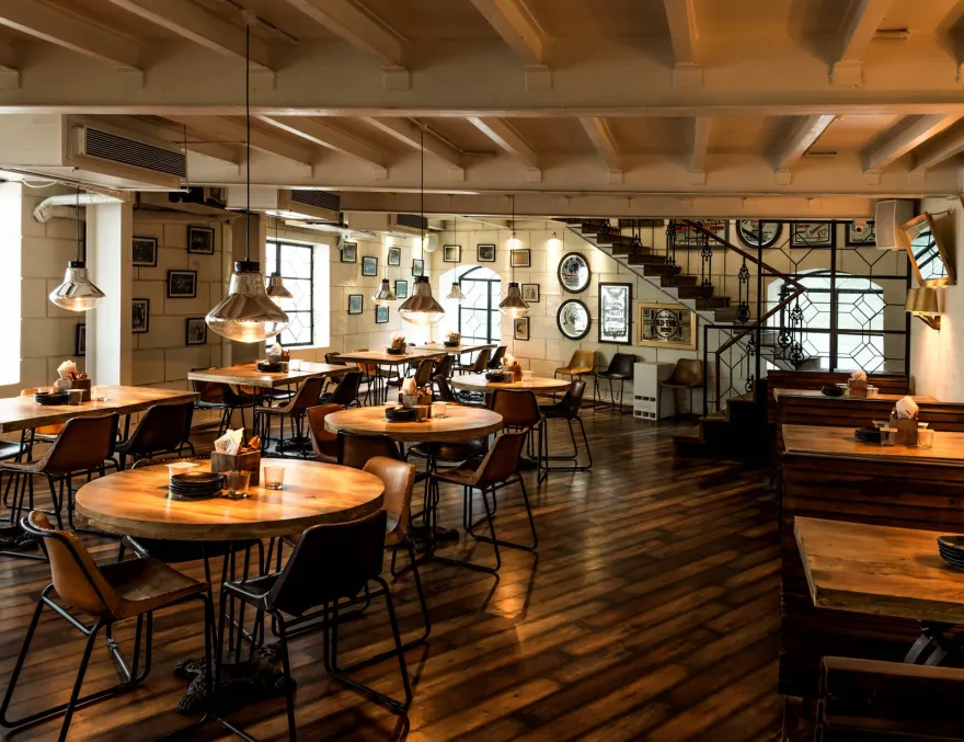 波士顿烤猪肩 · 印度孟买的美国南部灵魂餐厅-8