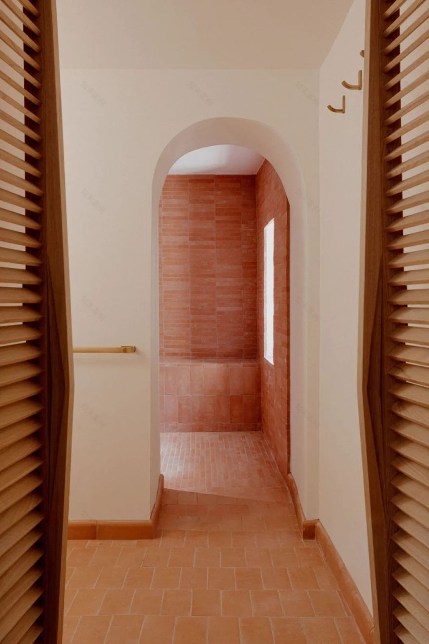 普罗旺斯葡萄园古老城堡重建丨建筑师Amelia Tavella-32