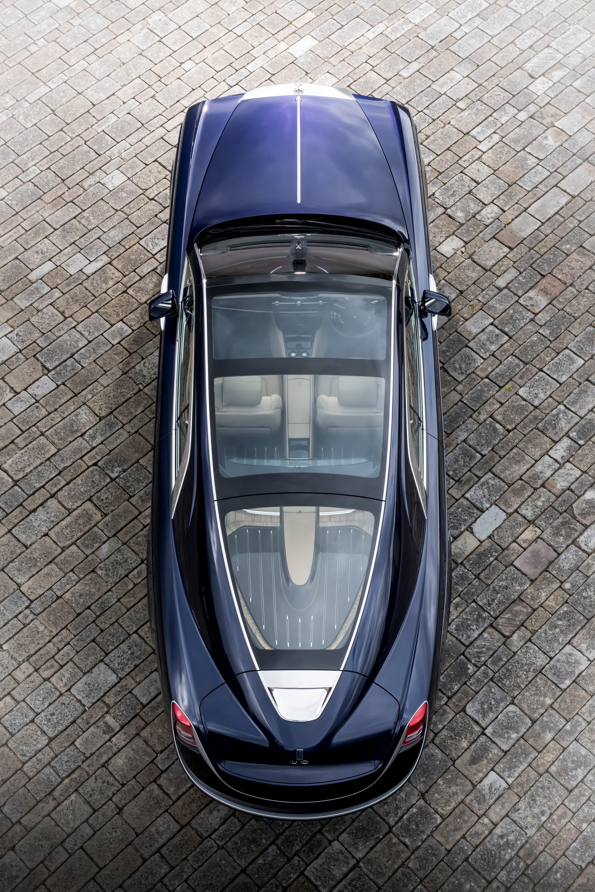 Rolls-Royce unveils bespoke Sweptail car worth $13,000,000-6