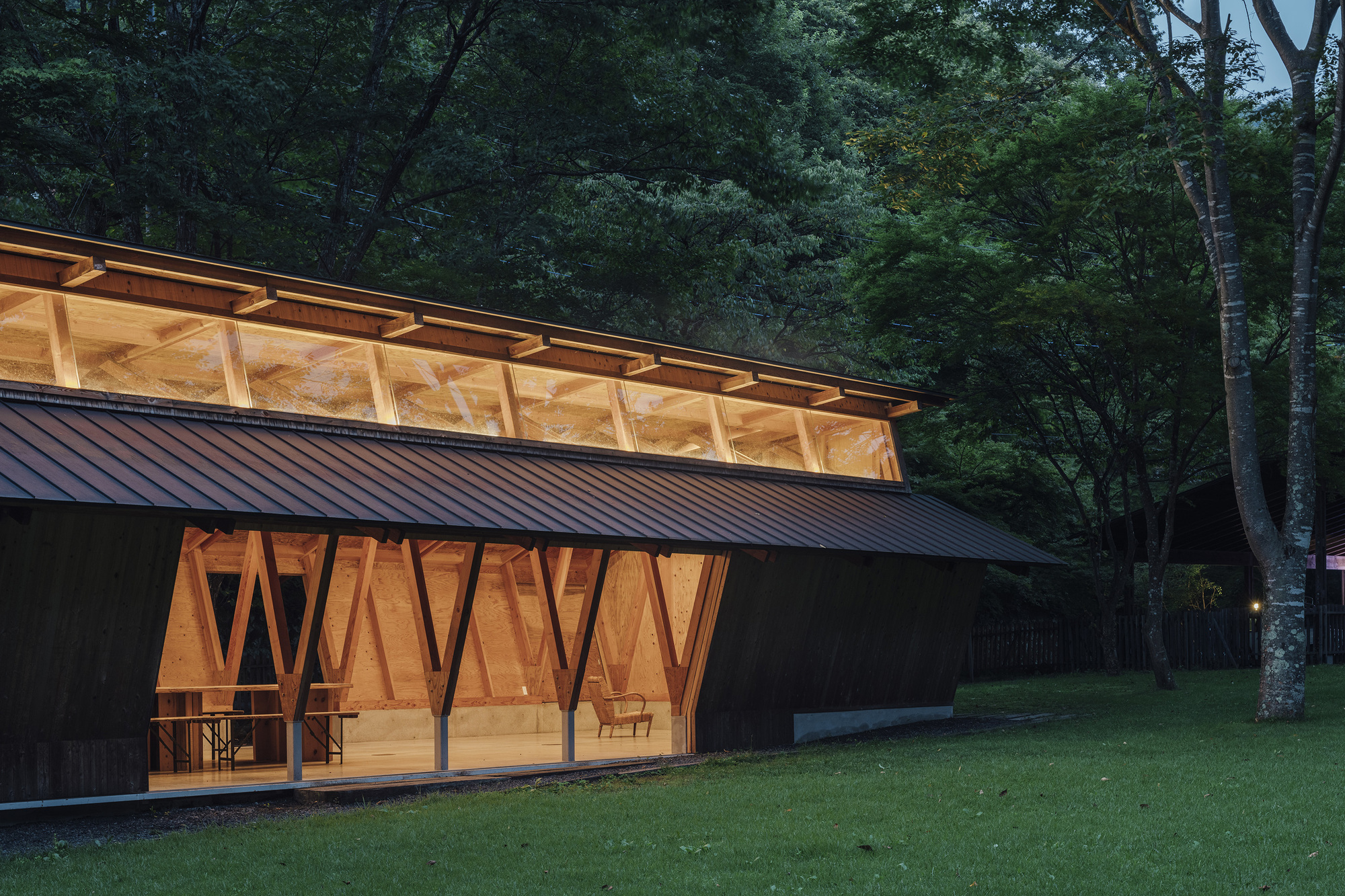 三屋顶木材大厅丨日本丨OOTT-26