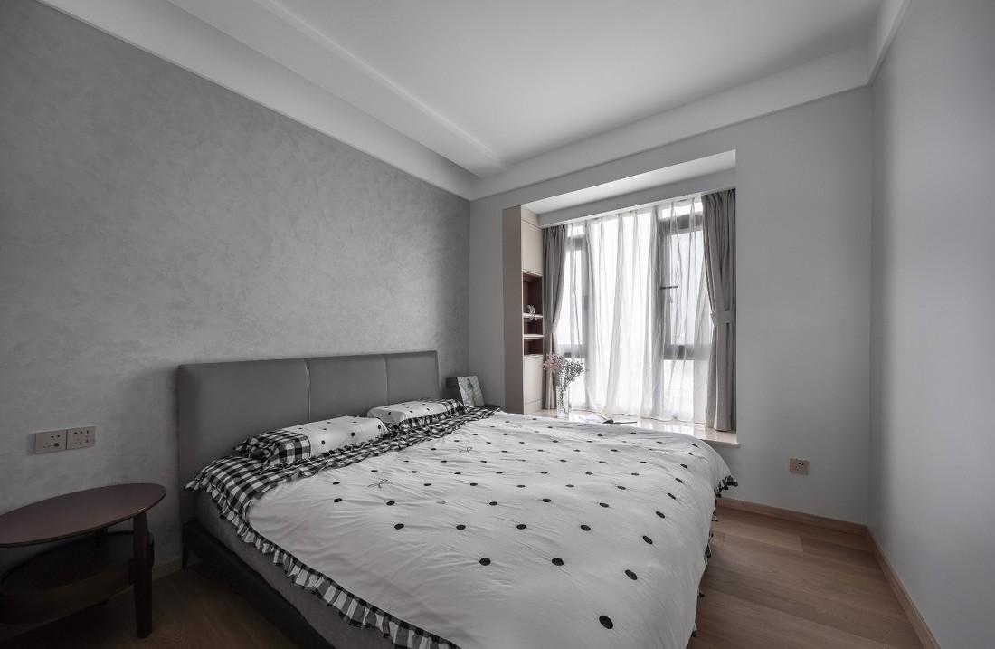 一人一宠一屋一物,打造多功能家居空间-28