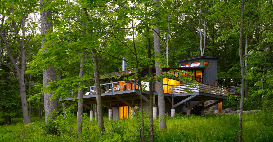 Michigan Residence – Eckenhoff Saunders-1