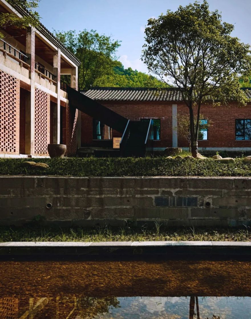 池州红专记民宿丨中国池州丨苏州右见商业-90