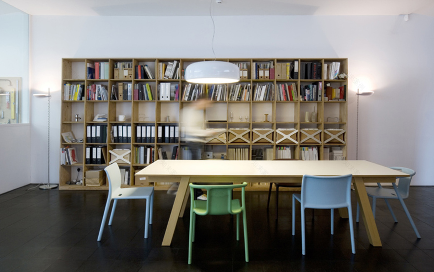 伦敦 Jasper Morrison 工作室 · 仓库改造的办公与零售空间-5