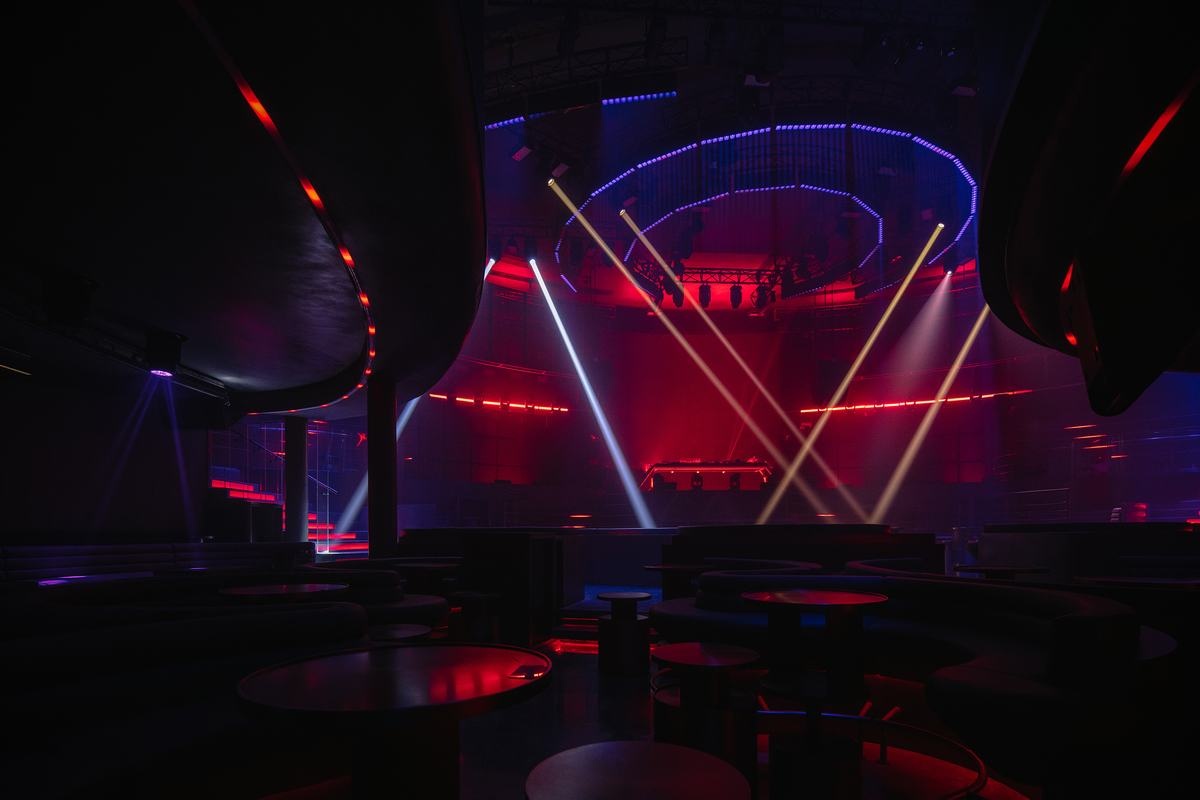 弧光幻境 · 成都 La Amo POP CLUB 酒吧设计丨中国成都丨Mojo 设计团队-39